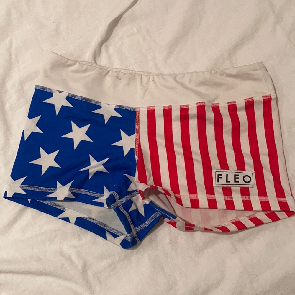 American Flag Fleo